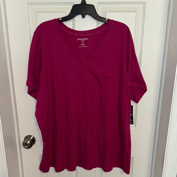 NWT Woman Within V-Neck Tee - Picture 1 of 4